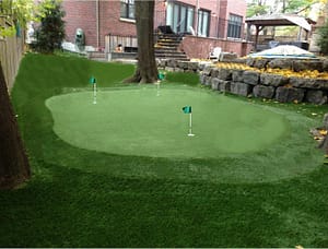 3-hole green with landscape grass surround